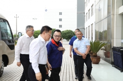 2021年5月11日時(shí)任浙江省委副書記、省長(zhǎng)鄭柵潔一行天通考察